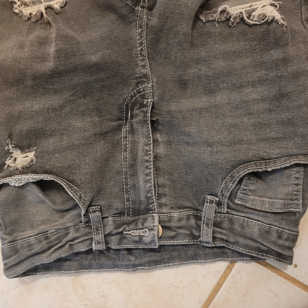 Ripped jeans